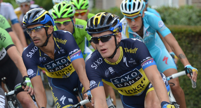 Eneco Tour 2013 1 etape Matti Breschel og Daniele Bennati i feltet