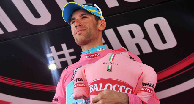 Giro2013 13 etape Vincenzo Nibali podiet