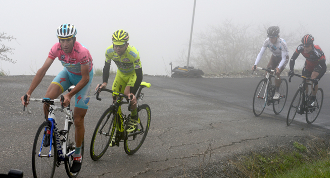 Giro2013 14 etape Vincenzo Nibali angreb  