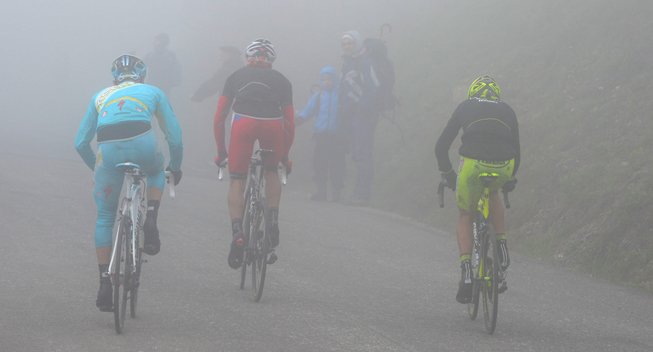 Giro2013 14 etape elendigt vejr