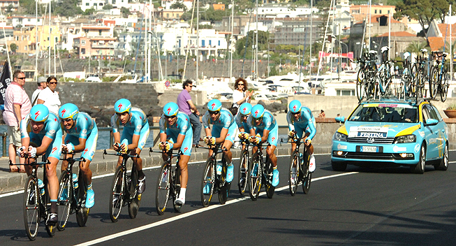 Giro2013 2 etape TTT Astana