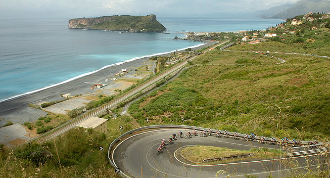 Giro2013 4 etape peloton 