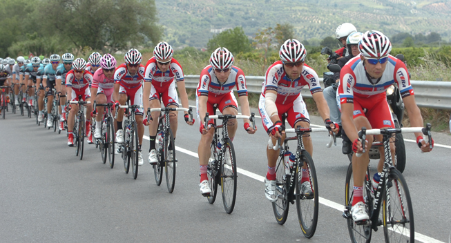 Giro2013 5 etape Katusha arbejder