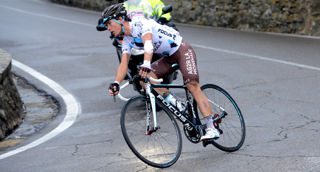 Giro2013 9 etape Carlos Betancur angreb