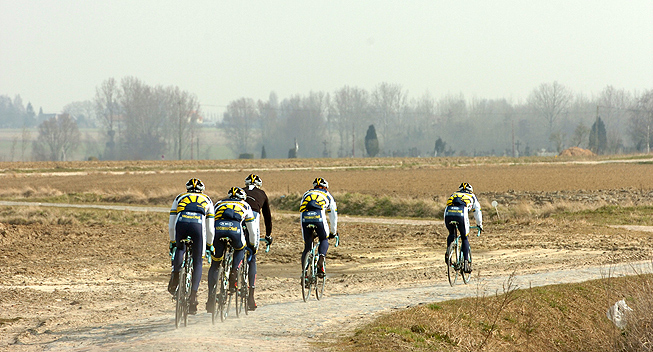 Paris-Roubaix prerace Vacansoleil Arenberg  