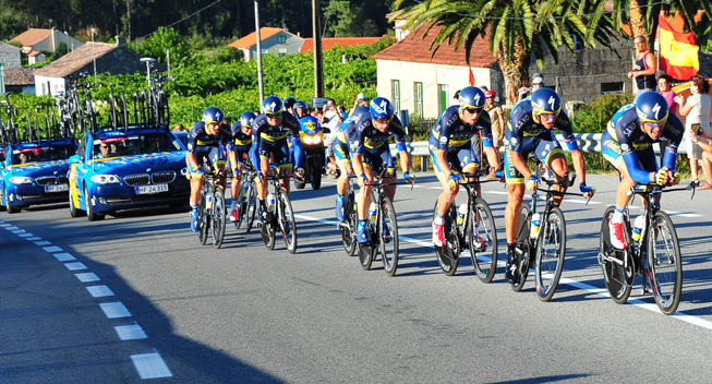 Vuelta 2013 1 etape TTT Team Saxo - Tinkoff