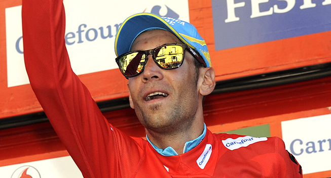 Vuelta 2013 12 etape Vincenzo Nibali podiet