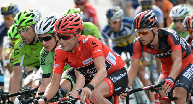 Vuelta 2013 21 etape Christopher Horner i feltet