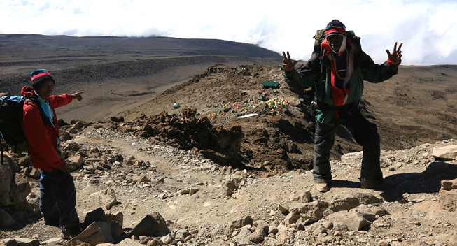 Kilimanjaro 2014 udsigt endelig oppe 