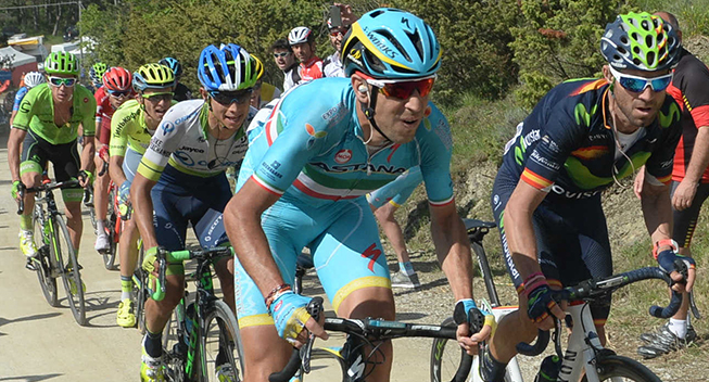 Giro 2016 8 etape favoritgruppen med Nibali og Valverde