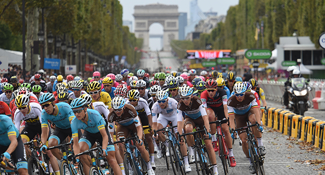 TdF2018 21 etape feltet paa Champs-Elysees 