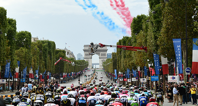TdF2018 21 etape peloton bagfra - Champs-Elysees  
