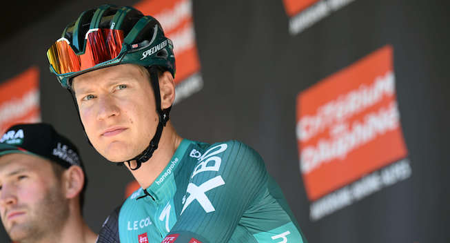 Giro-vinder kan få habil hjælperytter med til stjernespækket Vuelta