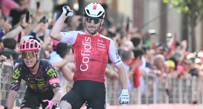 Valgren meget tæt på Giro-etapesejr